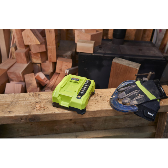 Ryobi Зарядний пристрій RY36C60A, 36В MAX POWER, 6А швидкозарядний (5133004555)