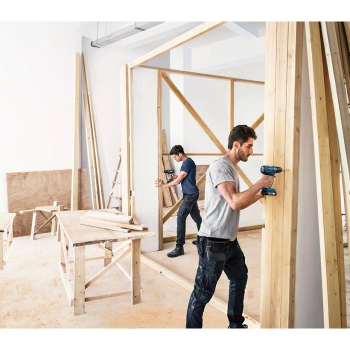 Шурупокрут-дриль акумуляторний Bosch GSR 180-LI 18В 2х2А·год 54Нм 450·1700об·хв 1.6кг (06019F8109)