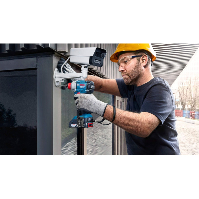 Гайковерт ударний Bosch GDX 18V-285 18В 2x4А·год до 3600об·хв 285Нм квадрат 1/2