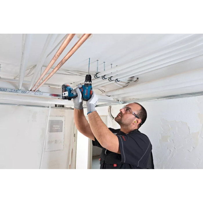 Шурупокрут-дриль акумуляторний Bosch GSB 18V-65 18В 2х2А·год 31·65Нм 0-2100об·хв ЗП GAL18V-20 кейс 1.12кг (06019N3100)