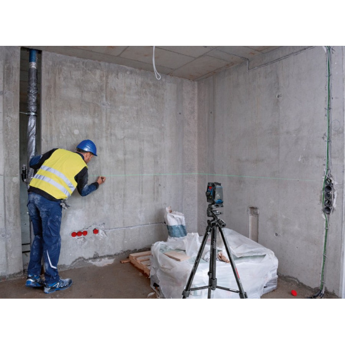 Bosch Нівелір лазерний Professional GCL 2-50 G, до 15 м, ± 0.3 мм/м, в чемодані з тримачем RM 10, затиском DK 10, чохлом, мішенню, 0.58 кг (0601066M02)