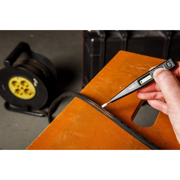 Детектор напруги Neo Tools, 12-250В, РК-дисплей (94-005)