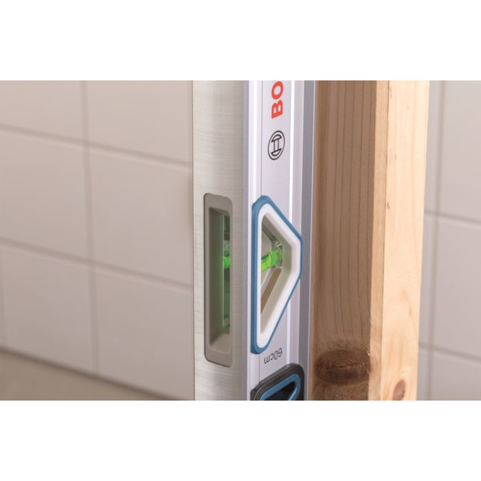 Рівень Bosch, 60см, 3 капсули, алюмінієвий корпус, отвори для руки (1600A016BP)