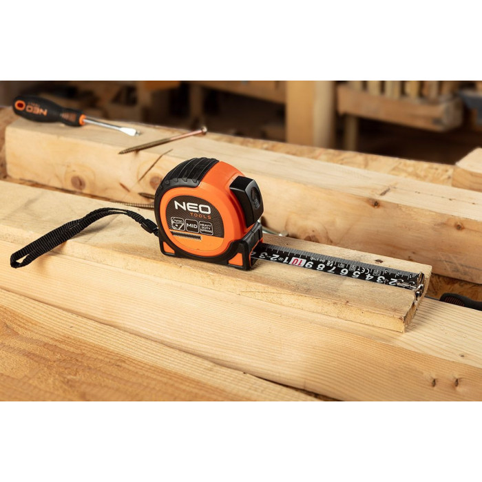 Рулетка Neo Tools Super Black, 5мx19мм, з фіксатором змотування, магніт (67-242)