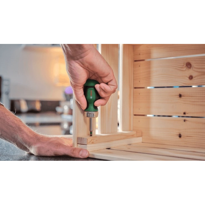 Викрутка Bosch з тріскачкою, 6 насадок, руків'я TPR (PZ1,PZ2,PH2,SL4,TX25,HEX5), 111мм, сталь CrV (1600A032UZ)
