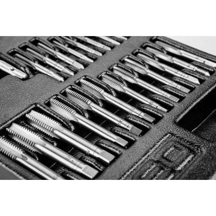 Neo Tools Плашки та мітчики, набір 31шт, M3-M12 (84-246)