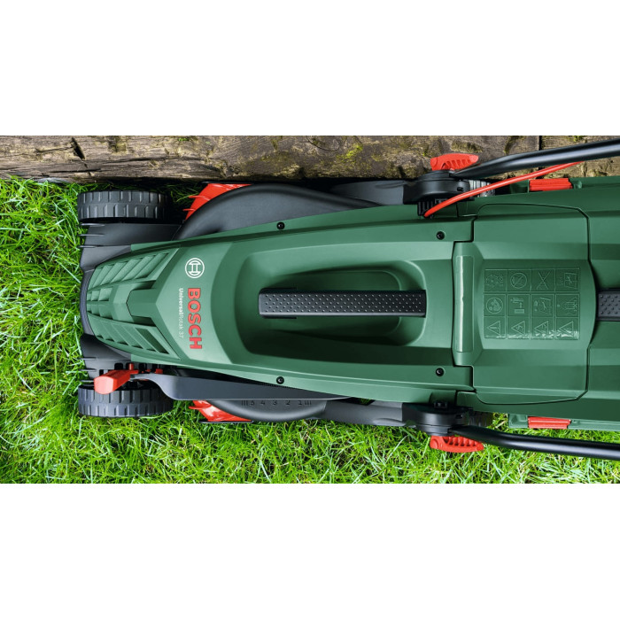 Газонокосарка мережева Bosch UniversalRotak 37-555 1400Вт 37см 40л 27-50мм 15.5кг (06008A6501)