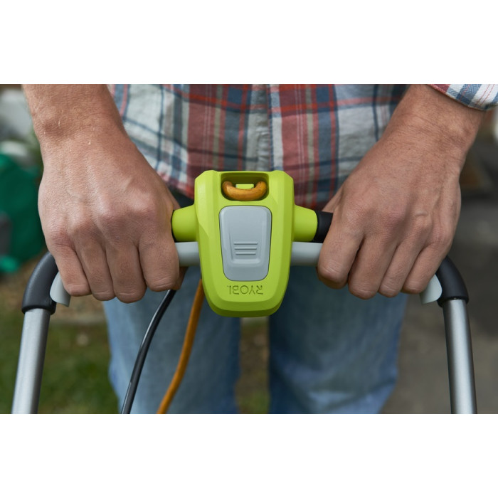 Ryobi Газонокосарка RLM13E33S 1300Вт 33см 35л 20-60мм EasyEdge 9кг (5133002343)