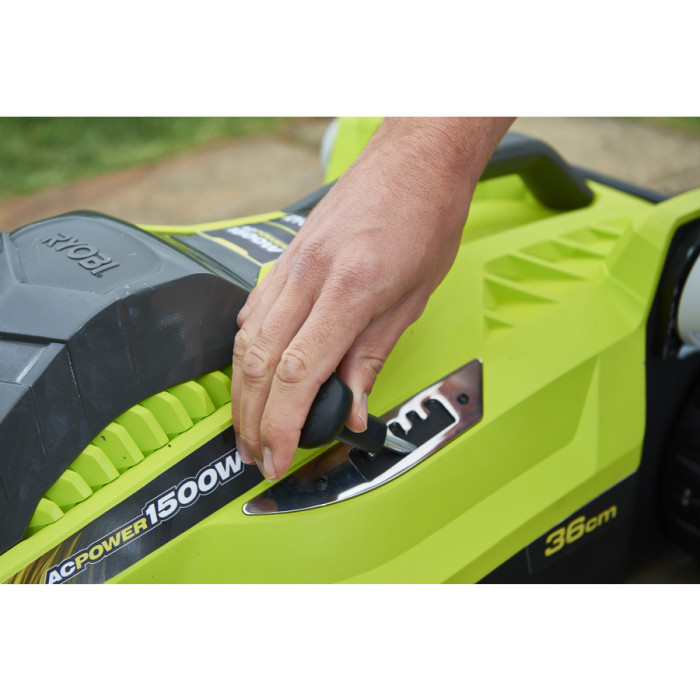 Ryobi Газонокосарка RLM15E36H 1500Вт 36см 45л 20-70мм EasyEdge 11.5кг (5133002345)