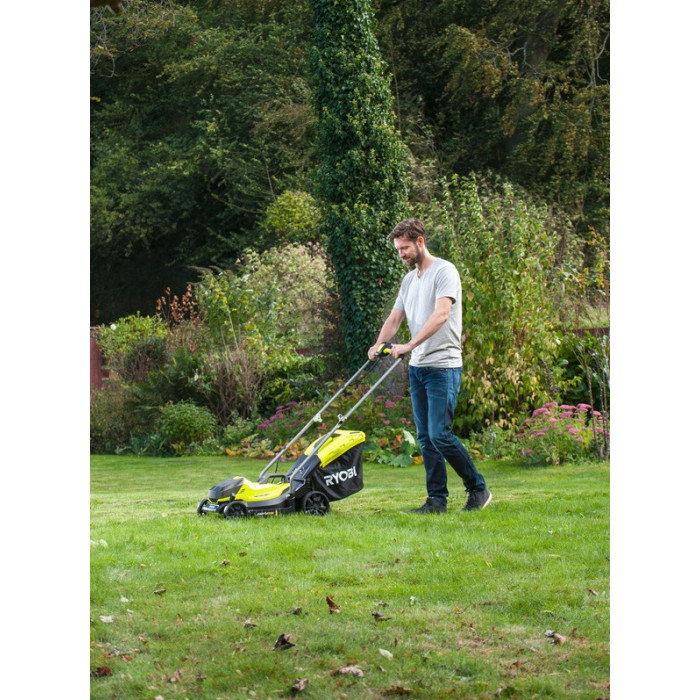 Ryobi Газонокосарка акумуляторна ONE+ RLM18X33B-40 18В акб 1х4А·год 33см 35л 25-65мм 8.7кг (5133004306)
