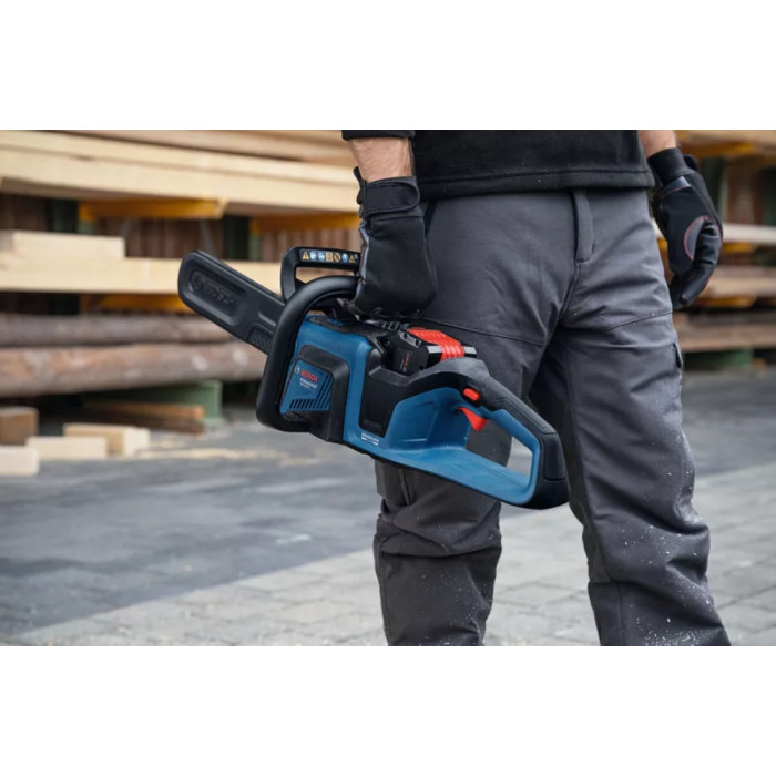 Пила ланцюгова акумуляторна Bosch GKE 18V-4018В шина 40см 3.7кг без АКБ та ЗП (06008D3000)