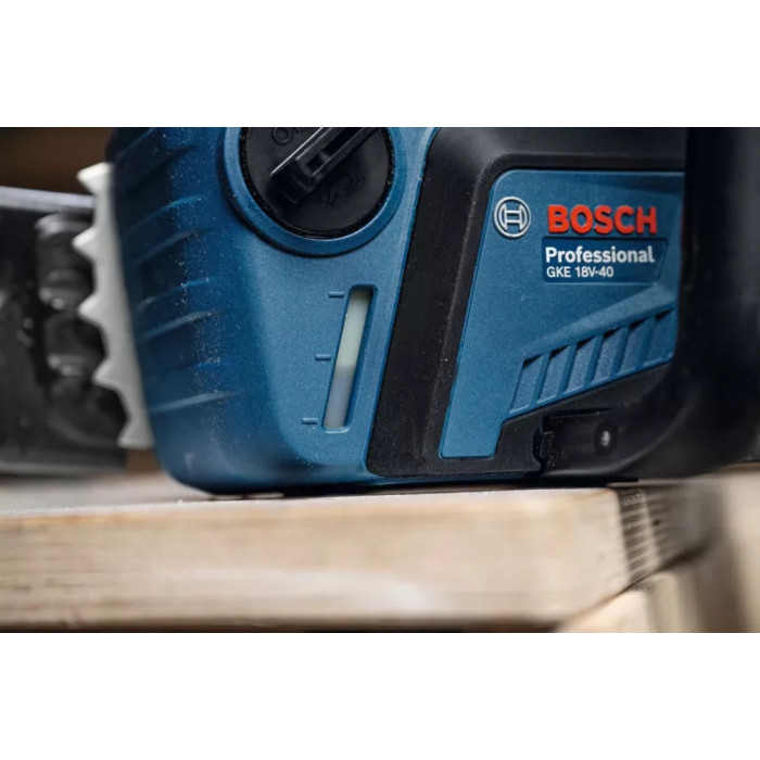 Пила ланцюгова акумуляторна Bosch GKE 18V-4018В шина 40см 3.7кг без АКБ та ЗП (06008D3000)