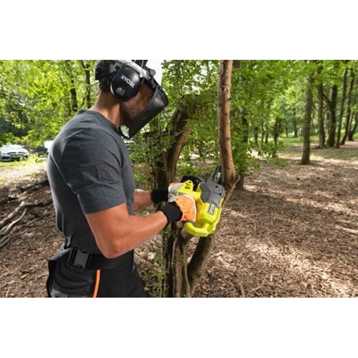 Ryobi Пила ланцюгова акумуляторна RY18CS20A-0 18В ONE+ шина 20см 2.6кг без АКБ та ЗП (5133005414)