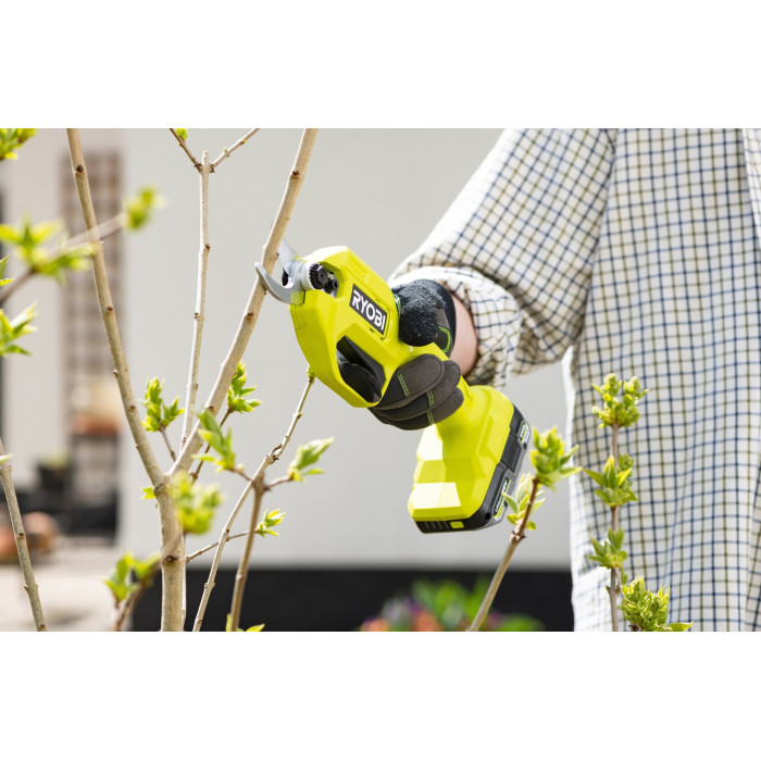 Ryobi Секатор акумуляторний ONE+ RY18SCA-0 18В d різа 25мм 0.74кг без АКБ та ЗП (5133005024)