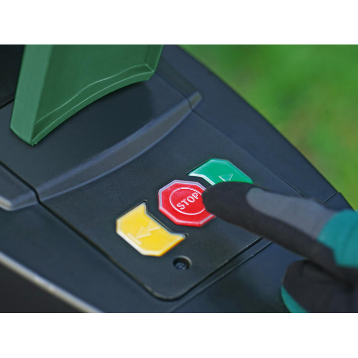 Подрібнювач садовий Bosch AXT22D 2200Вт 40 об/хв 38мм 53 л. 31.3кг ріжуча система Turbine-Cut низькошумний (0600803003)