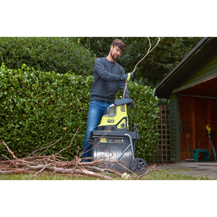 Ryobi Подрібнювач садовий акумуляторний Max Power RY36SHX40-0 36В 40мм 55л 18кг (без АКБ та ЗУ) фреза низькошумний (5133005451)